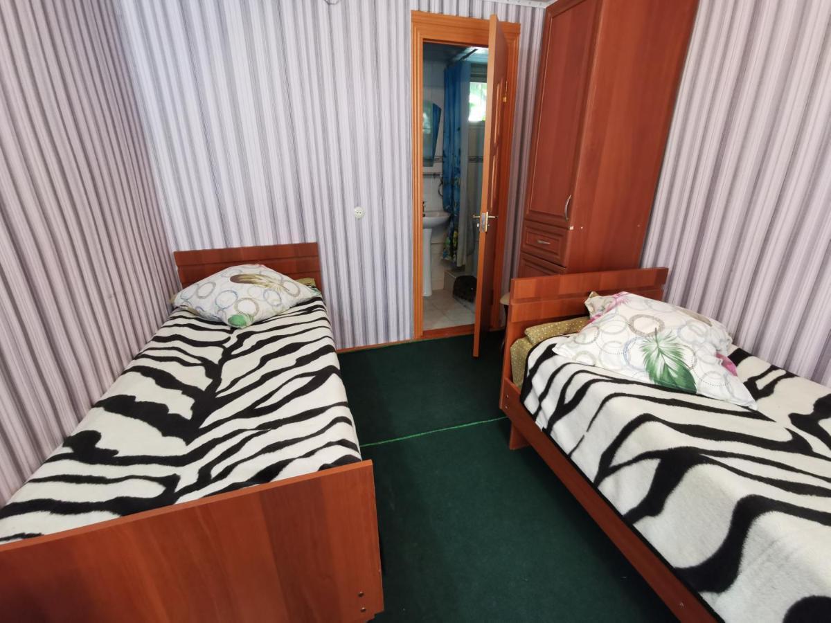 Petrovskaya Pristan 2 Hotel Cholponata Buitenkant foto