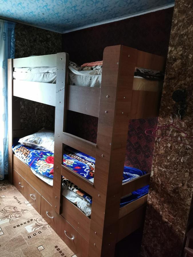 Petrovskaya Pristan 2 Hotel Cholponata Buitenkant foto