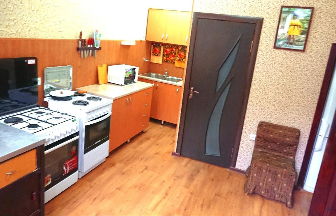Petrovskaya Pristan 2 Hotel Cholponata Buitenkant foto